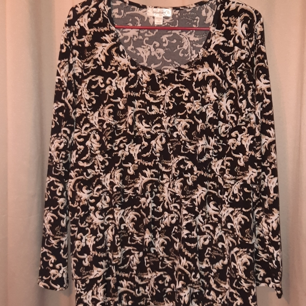 DressBarn / Long Sleeved scroll Art, Ruffled Shirt for Woman/ 1x